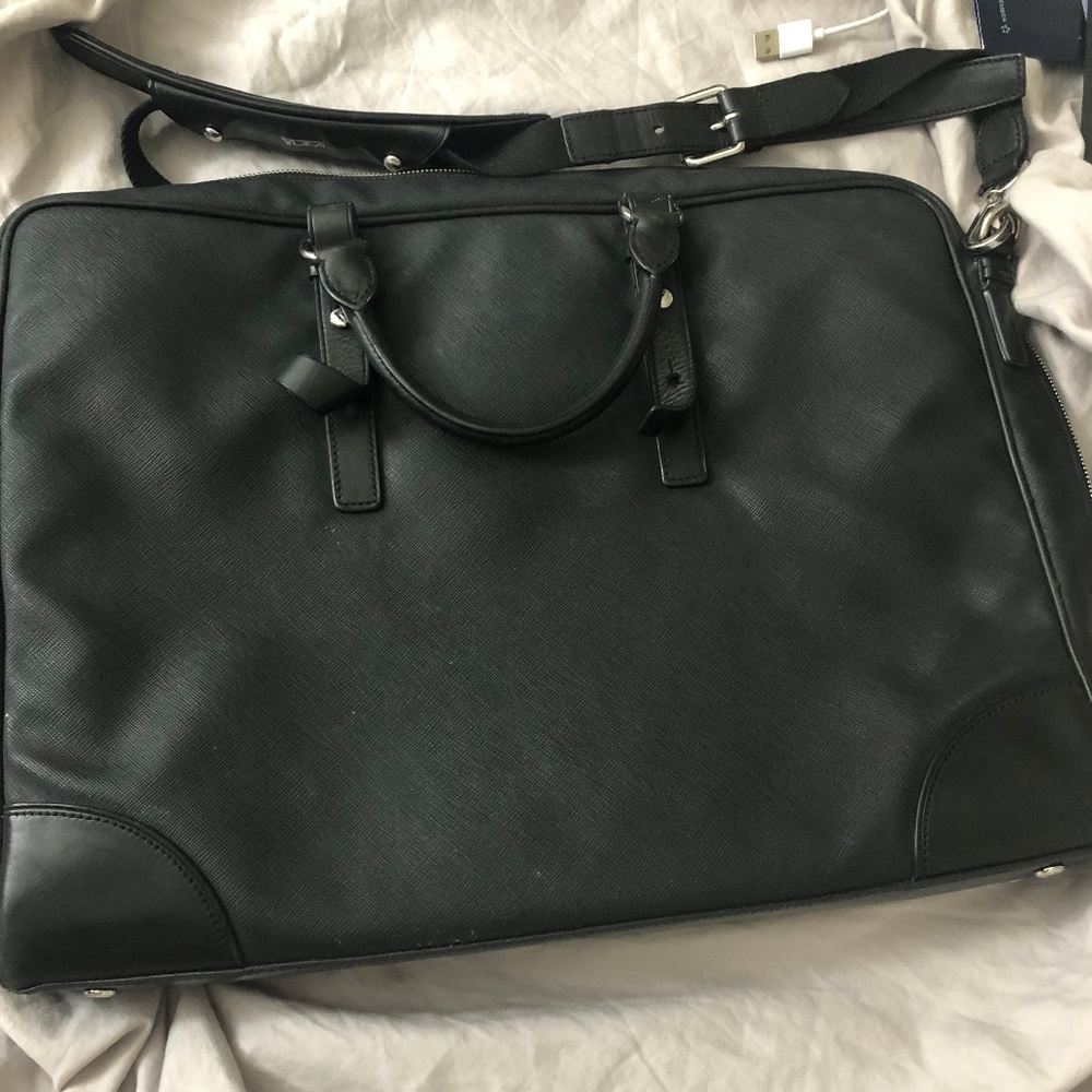 Tumi Villa 17" Computer Bag